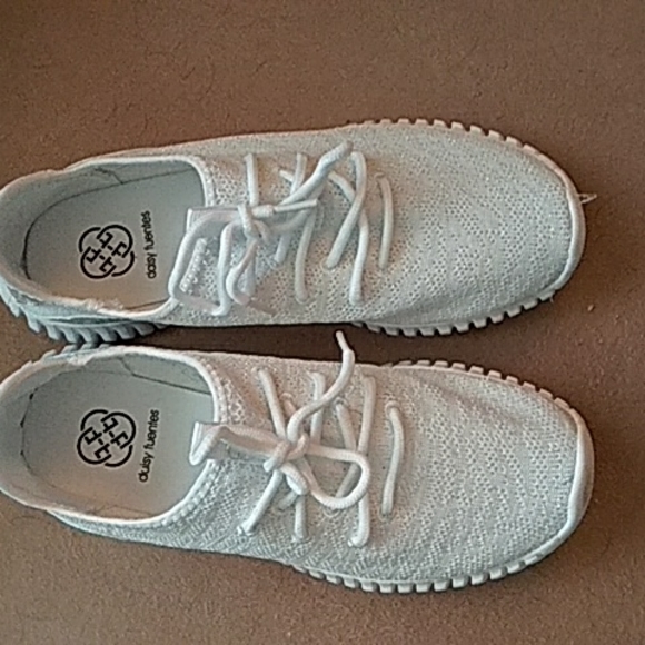 Daisy fuentes tennis shoes Clearance